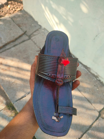Kolapuri Centre Leather Brown Kolhapuri Sandal