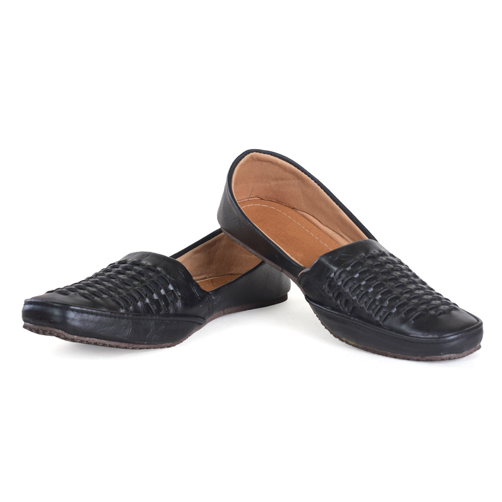 Designer Black Jutis For Men