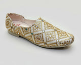 Royal Golden Embroidered Jutti