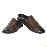 Kolapuri Centre Brown Jutis For Men