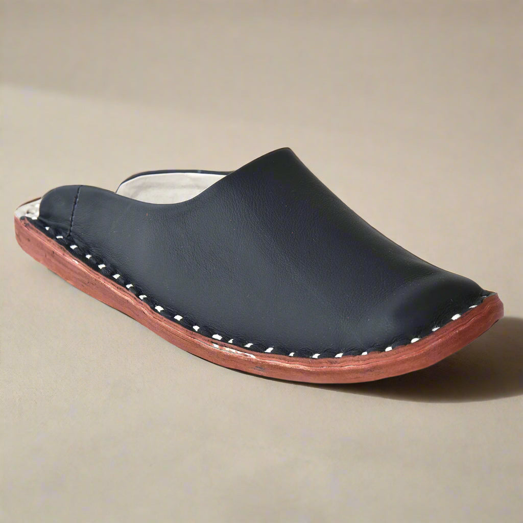 Leather Black Jutis For Men