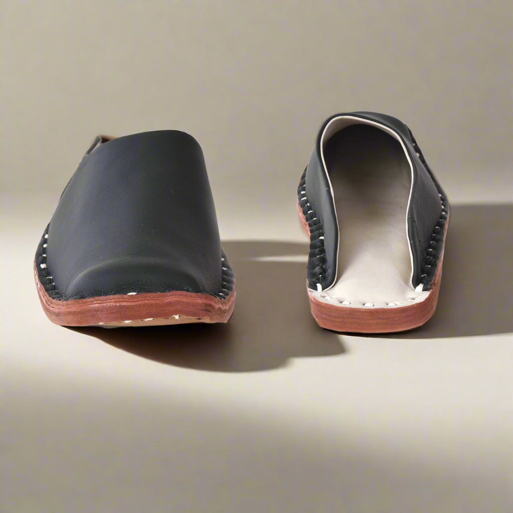 Leather Black Jutis For Men