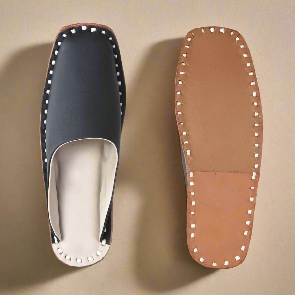 Leather Black Jutis For Men