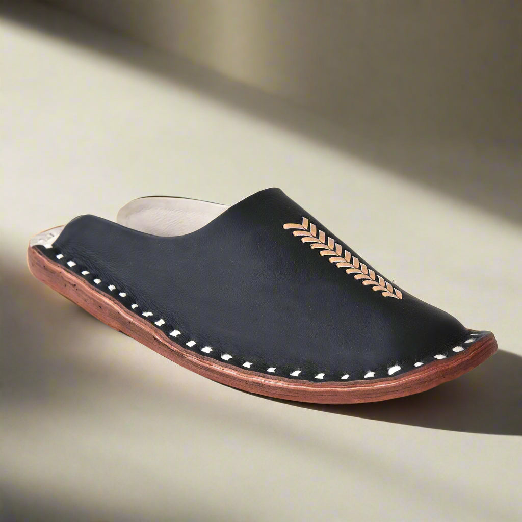 Leather Black Jutis For Men