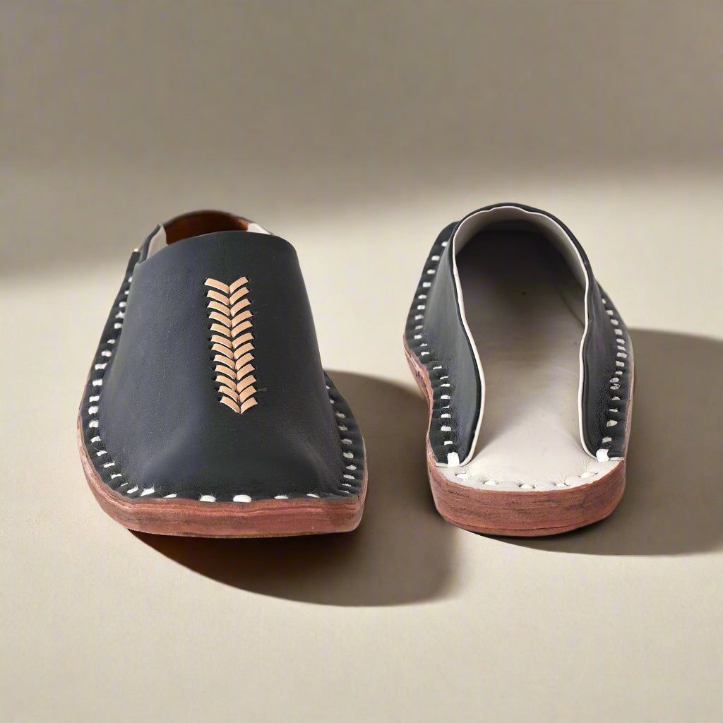 Leather Black Jutis For Men