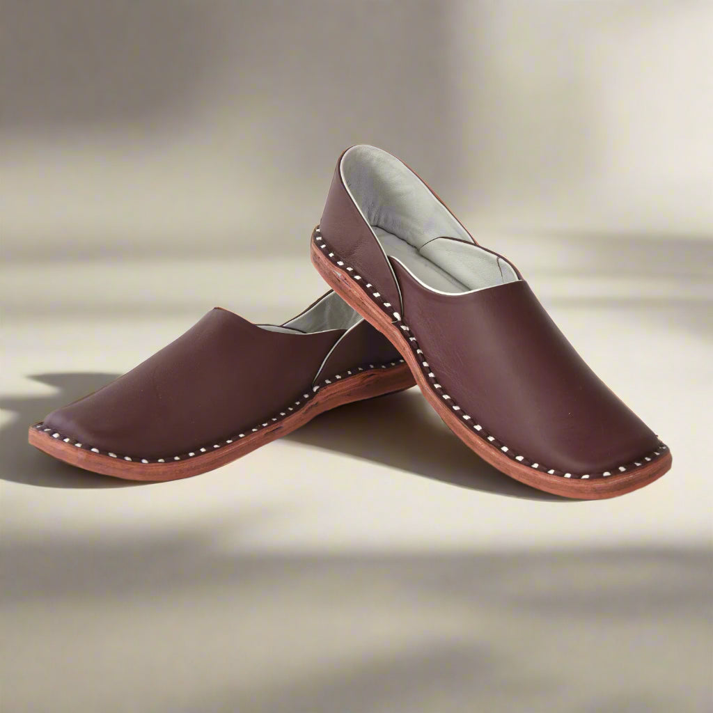 Leather Brown Jutis For Men