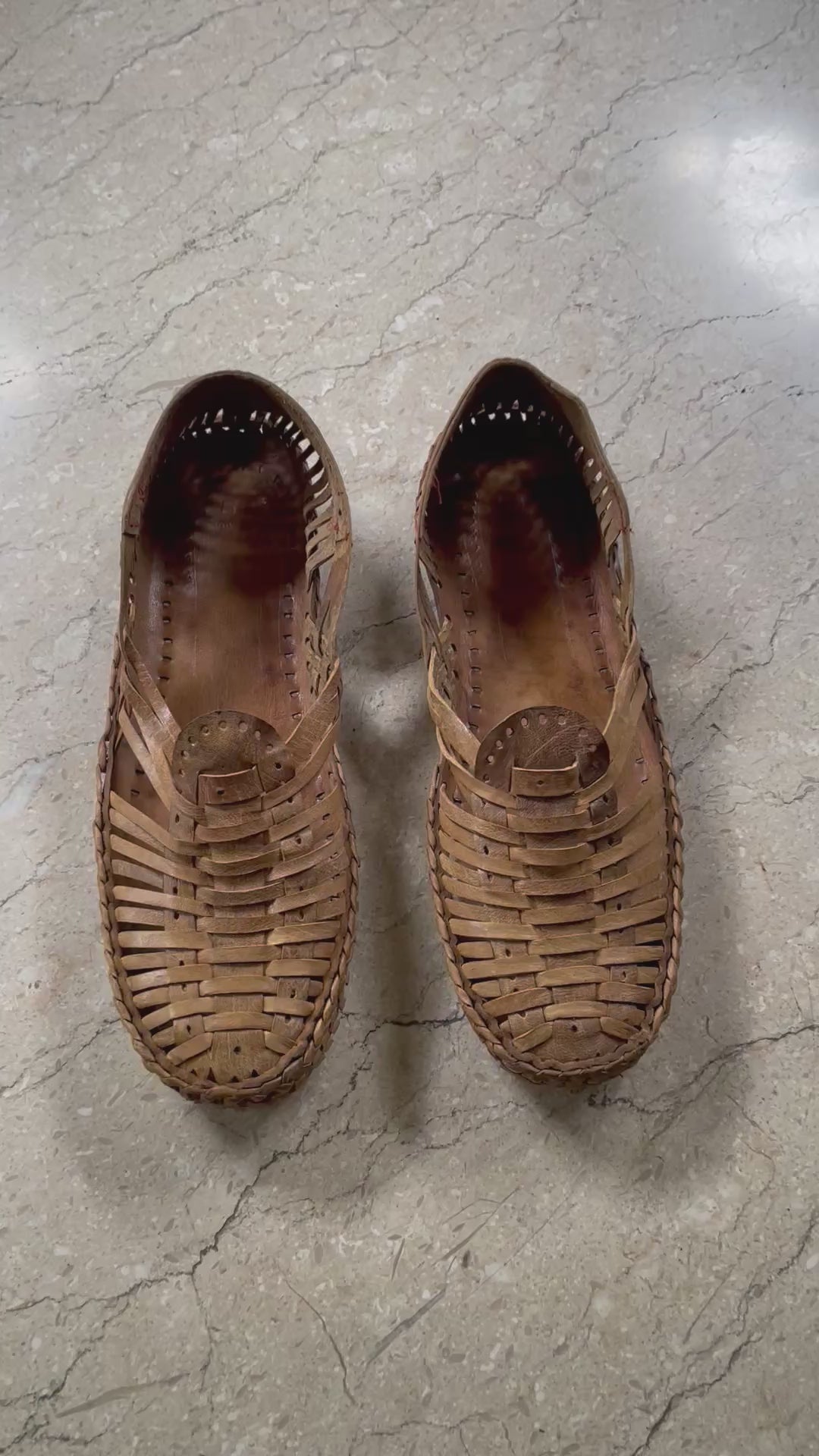 Kolapuri Centre Leather Brown Kolhapuri Jutis