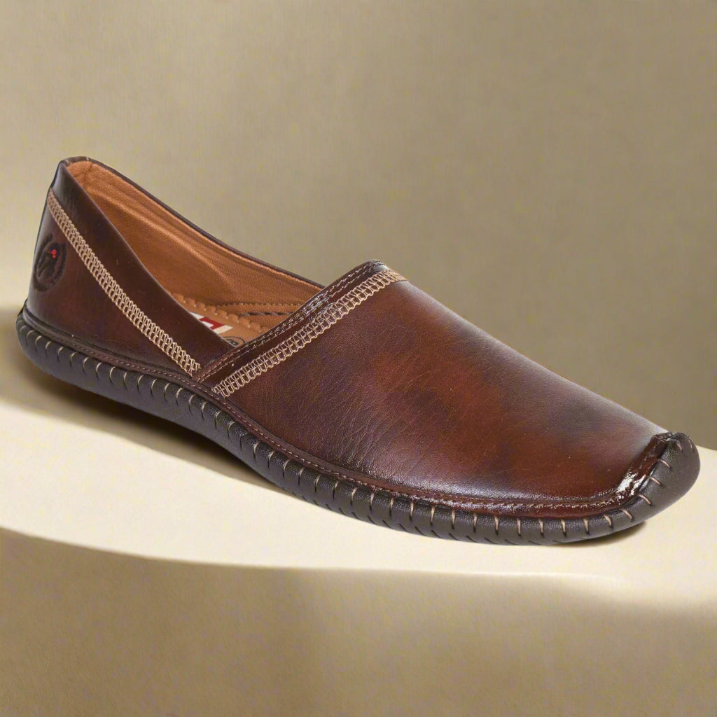 Kolapuri Centre Brown Men's Ethnic Jutis