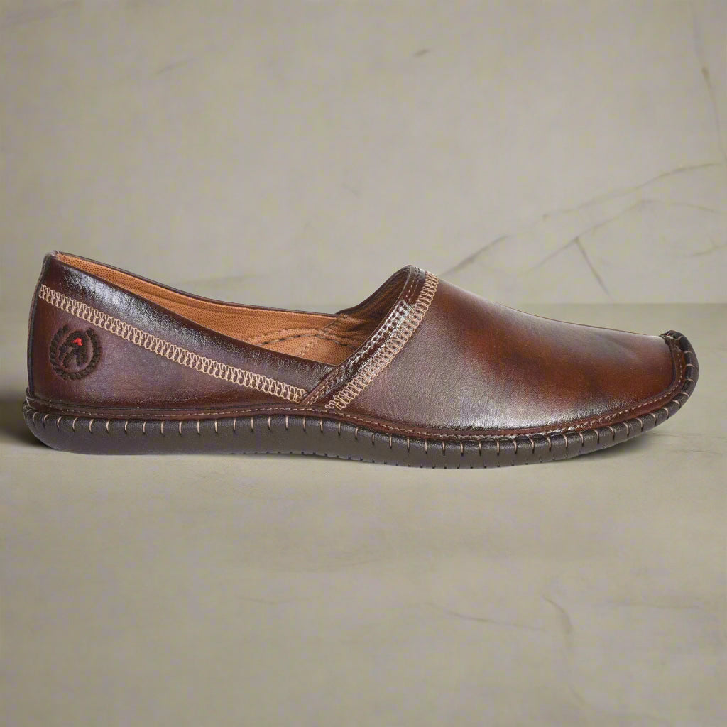 Kolapuri Centre Brown Men's Ethnic Jutis