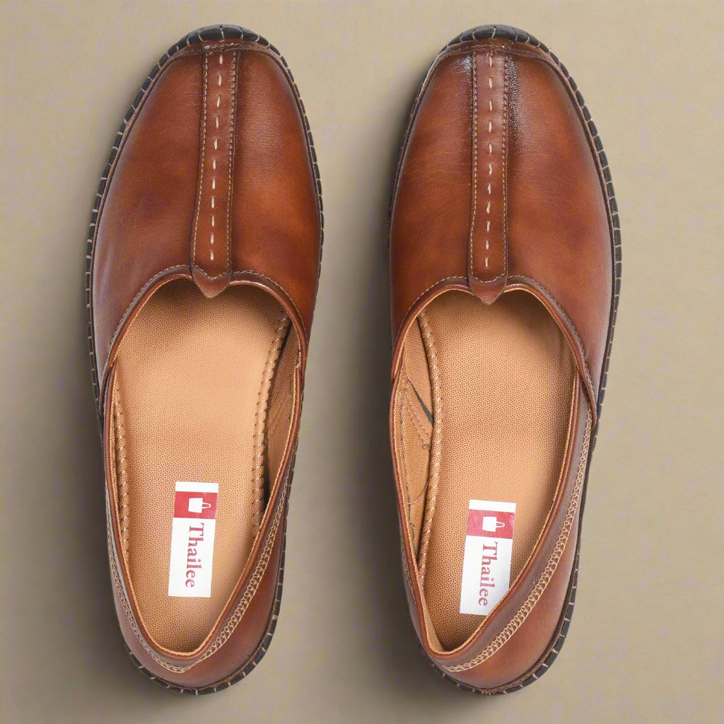 Kolapuri Centre Men's Ethnic Tan Jutis