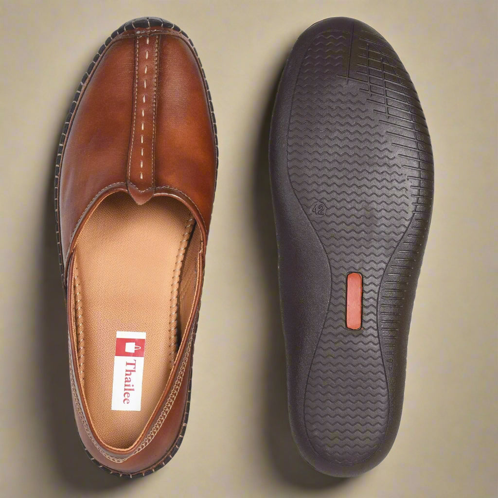 Kolapuri Centre Men's Ethnic Tan Jutis
