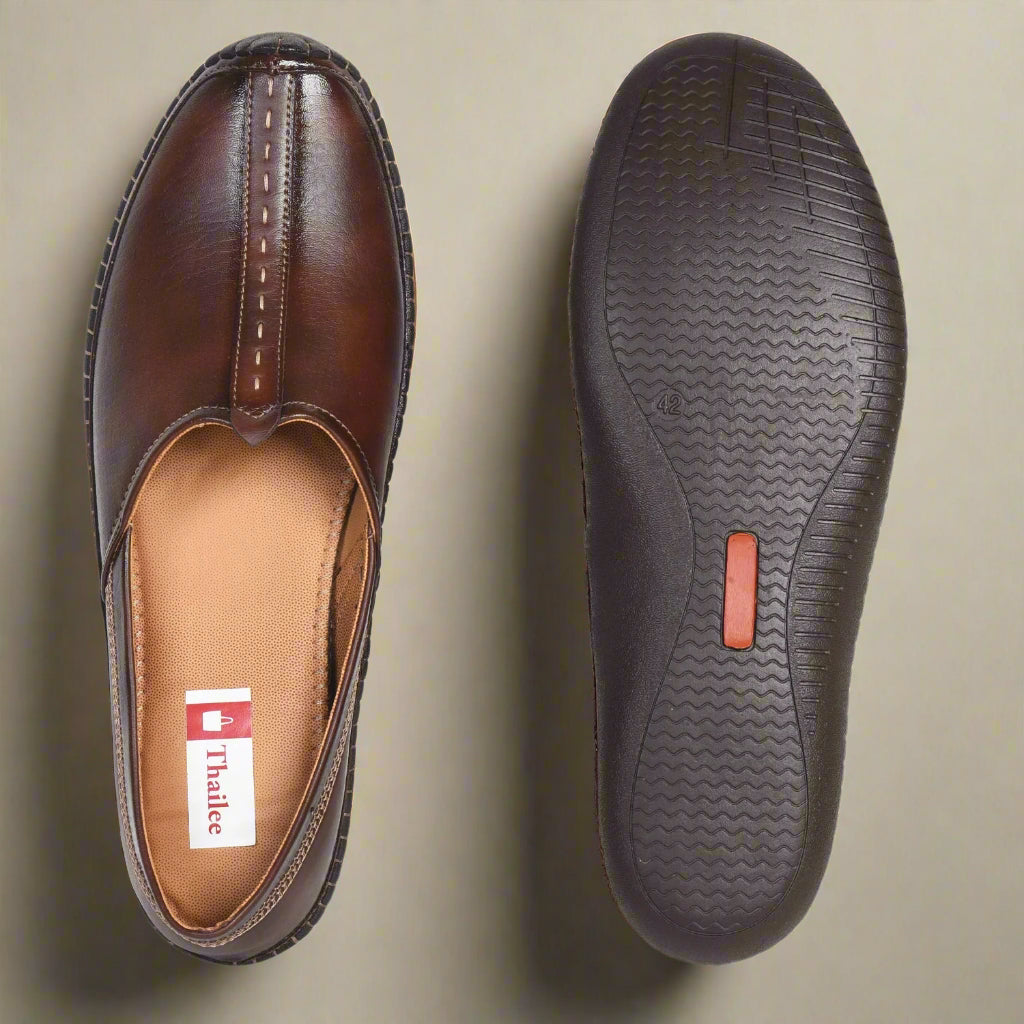 Kolapuri Centre Men's Ethnic Brown Jutis