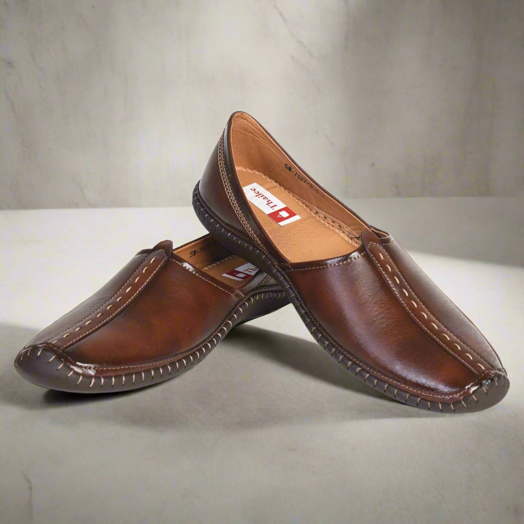 Kolapuri Centre Men's Ethnic Brown Jutis