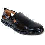 Kolapuri Centre Designer Black Jutis For Men