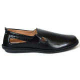 Kolapuri Centre Designer Black Jutis For Men