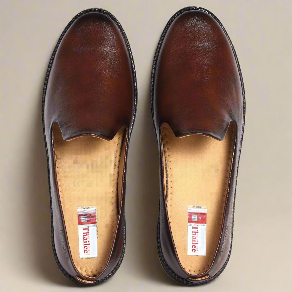 Kolapuri Centre Designer Brown Jutis For Men